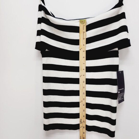 Broadway shirt Black & White Striped Off-Shoulder Ribbed Size S - Picture 3 of 9